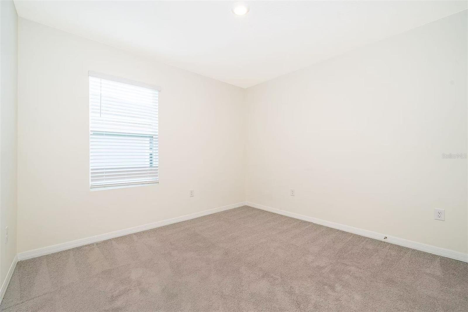 30915 Penny Surf Loop Property Photo 21