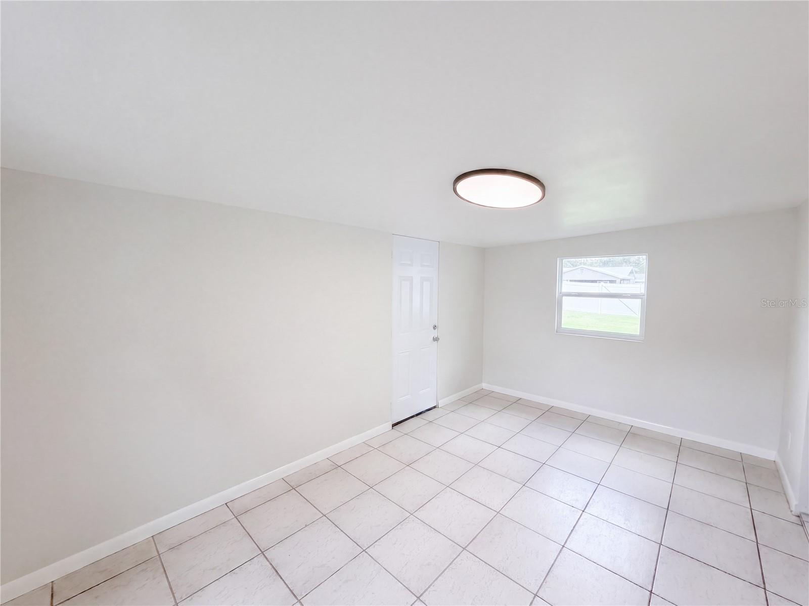 119 Lantern Ln Property Photo 12