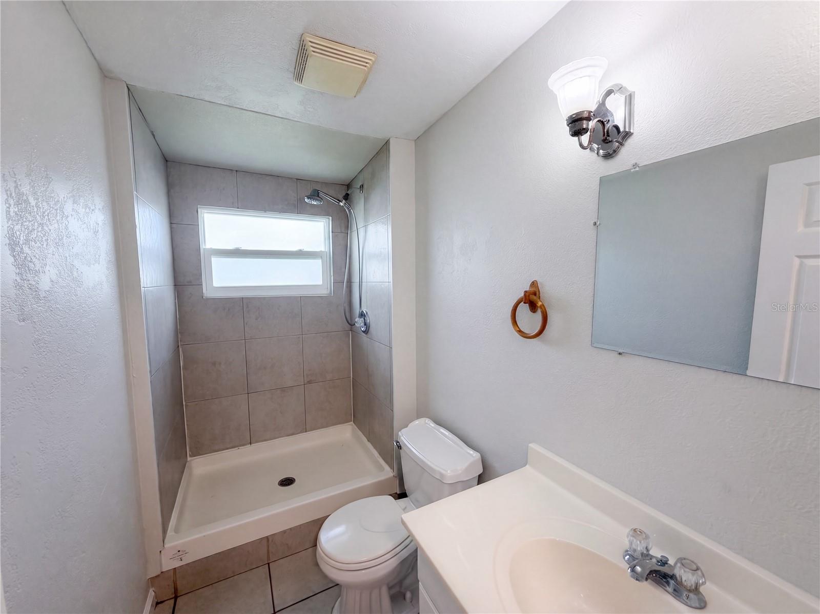 119 Lantern Ln Property Photo 14