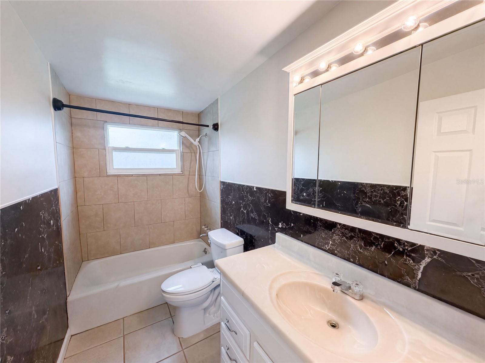 119 Lantern Ln Property Photo 15