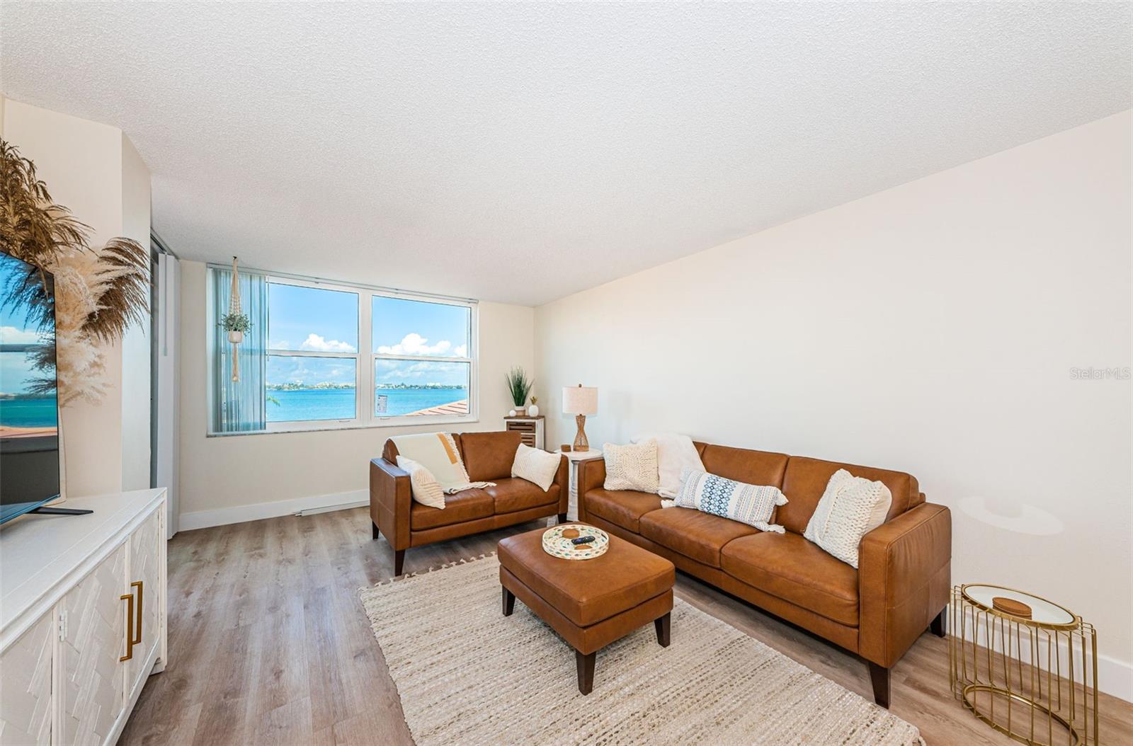 6177 Sun Blvd #307 Property Photo 14
