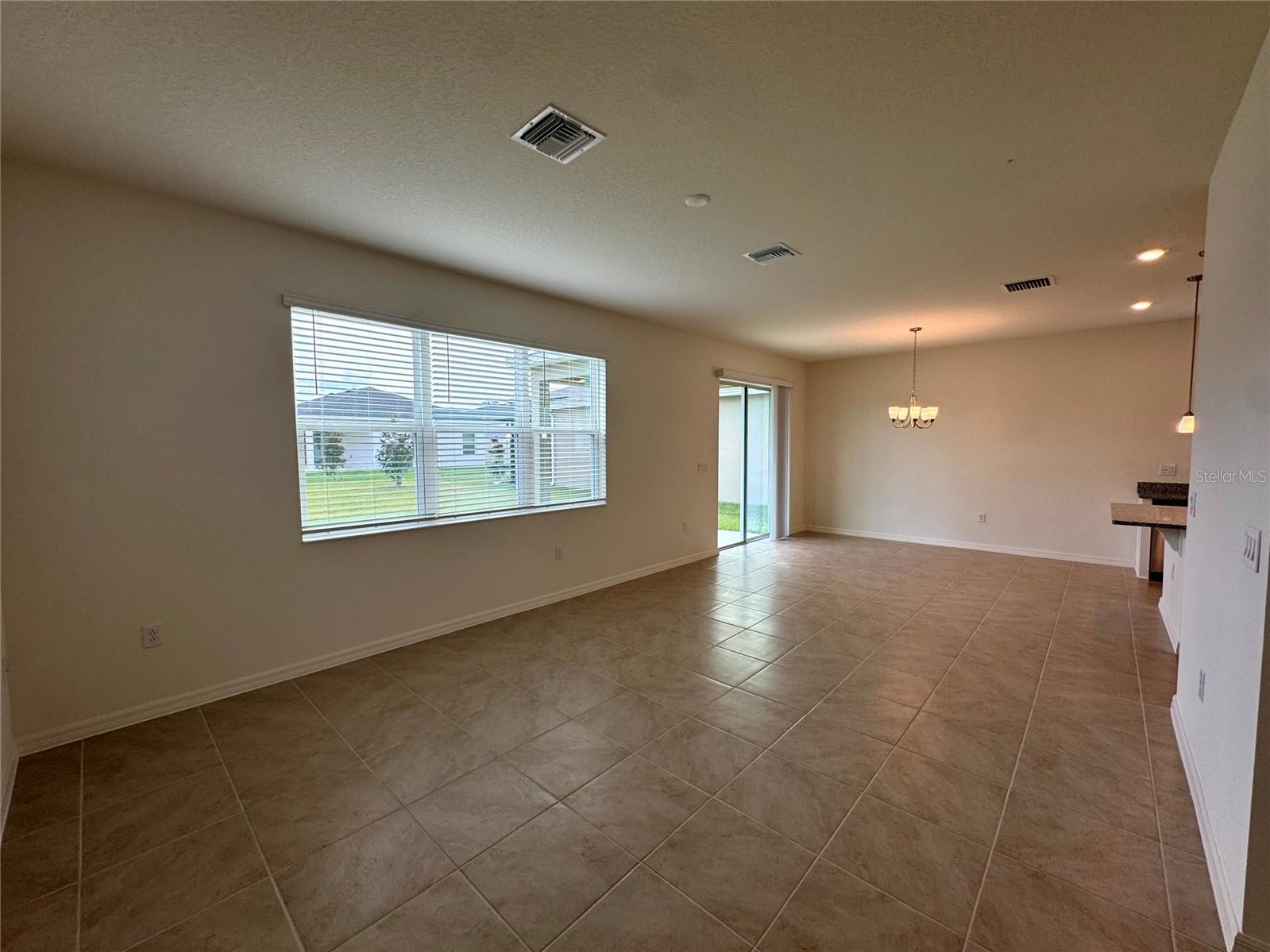3138 Sanctuary Dr Property Photo 5