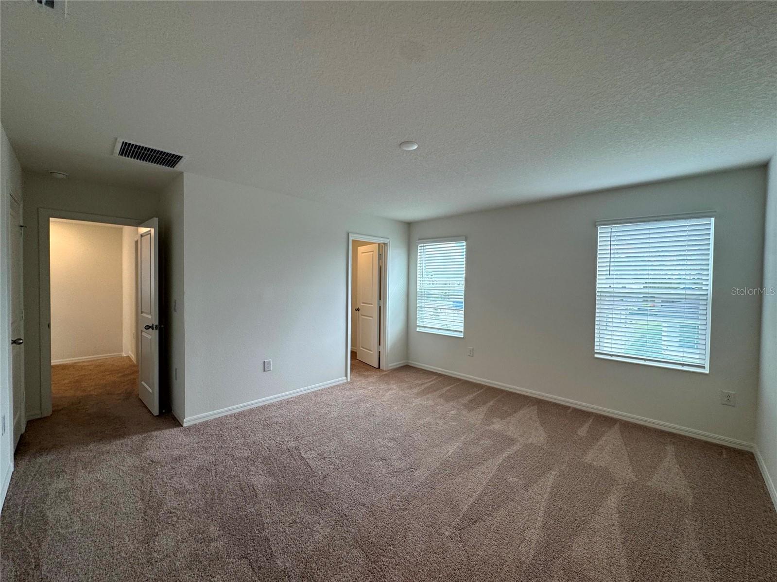 3138 Sanctuary Dr Property Photo 10
