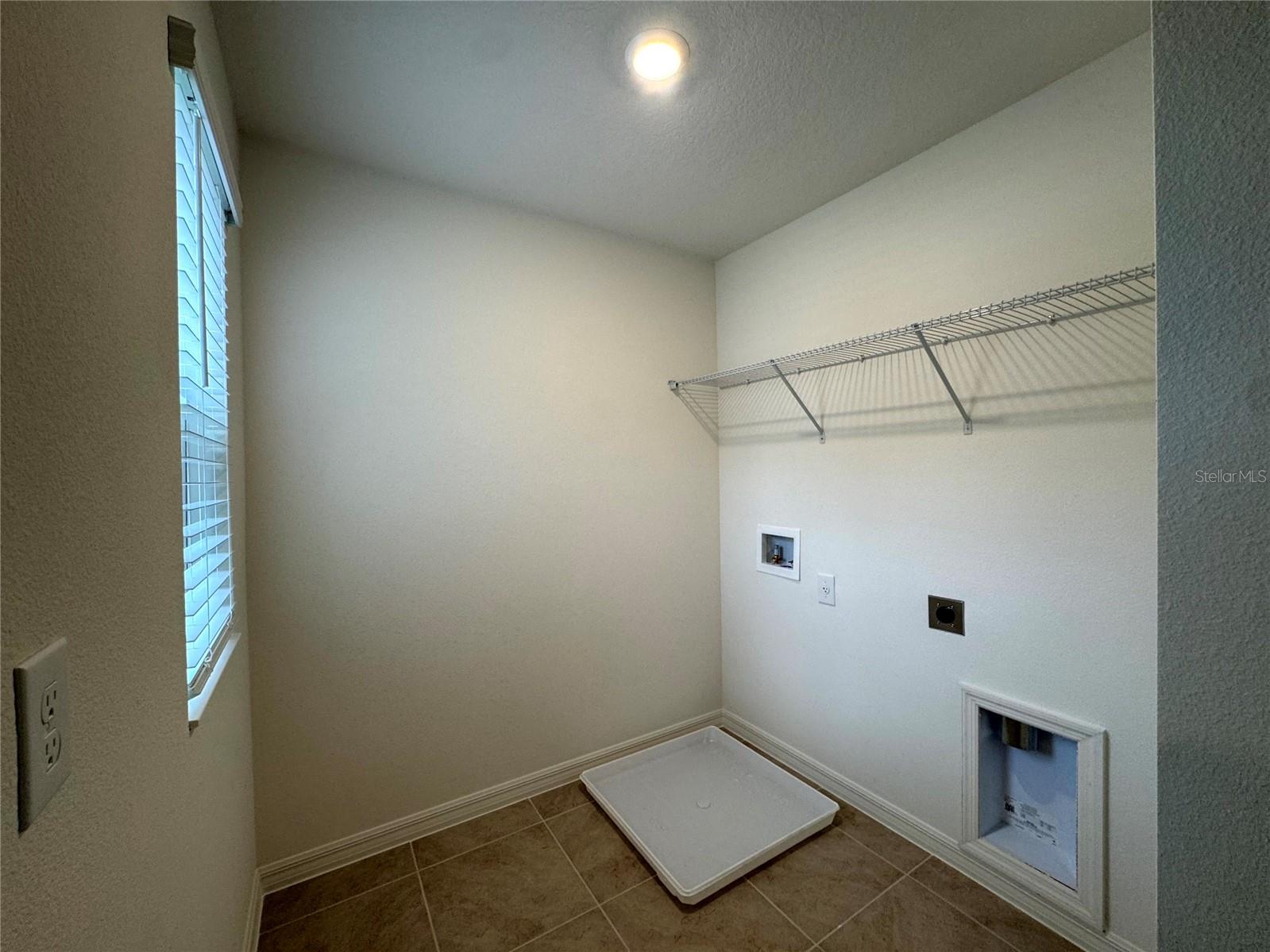 3138 Sanctuary Dr Property Photo 16