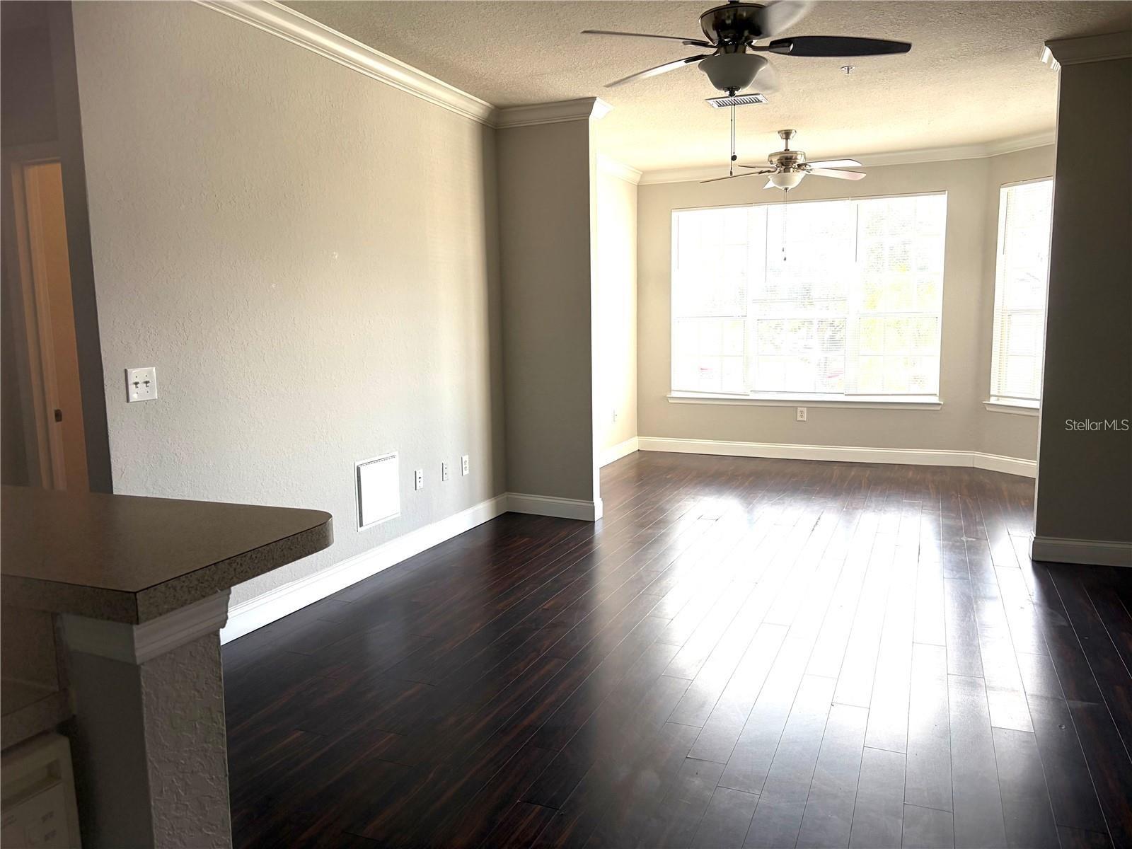 3325 S Kirkman Rd #423 Property Photo 7