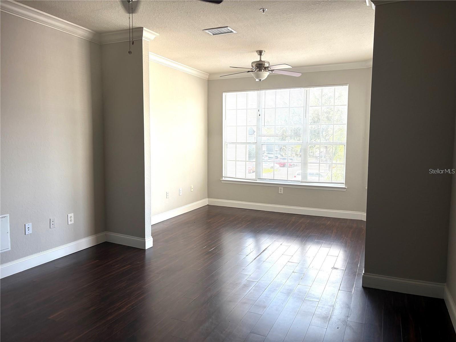 3325 S Kirkman Rd #423 Property Photo 8