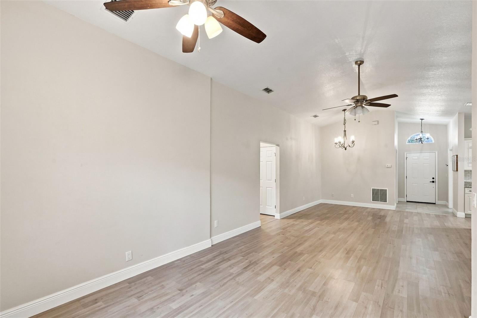 6462 Royal Tern St Property Photo 13