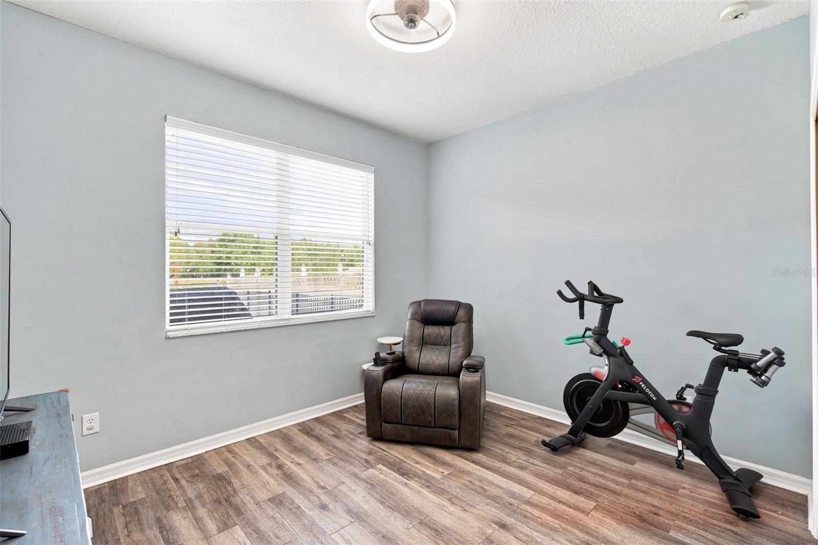 14310 Queenside St Property Photo 15