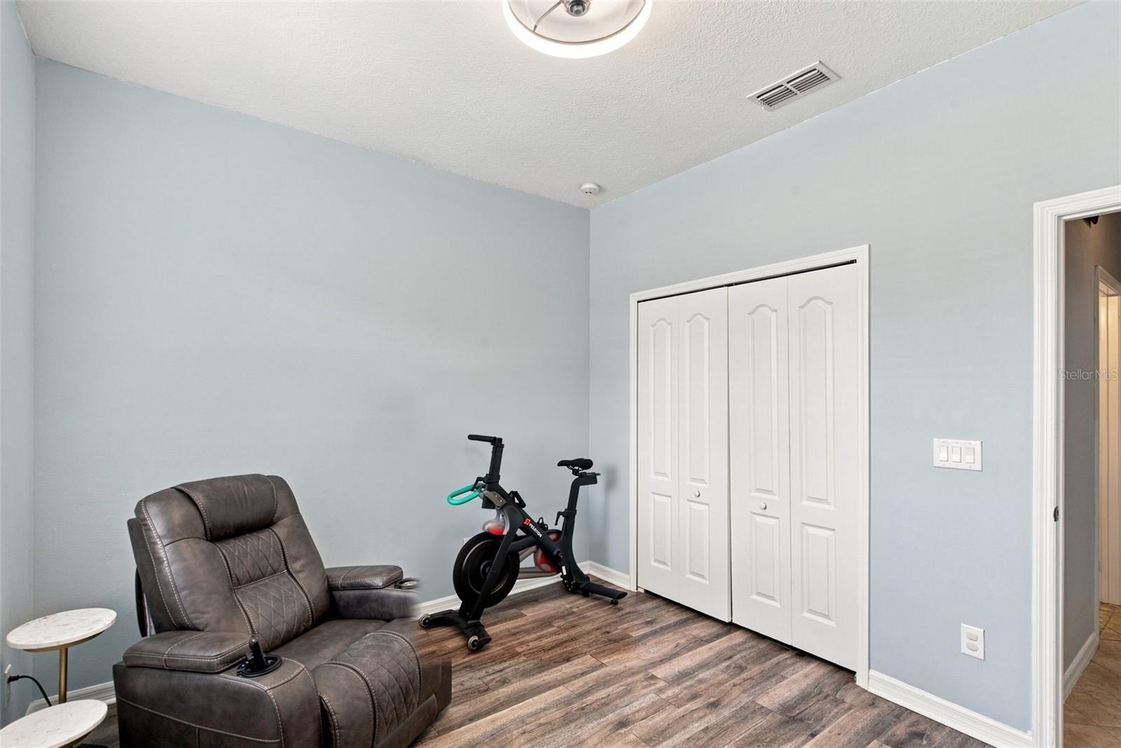 14310 Queenside St Property Photo 18