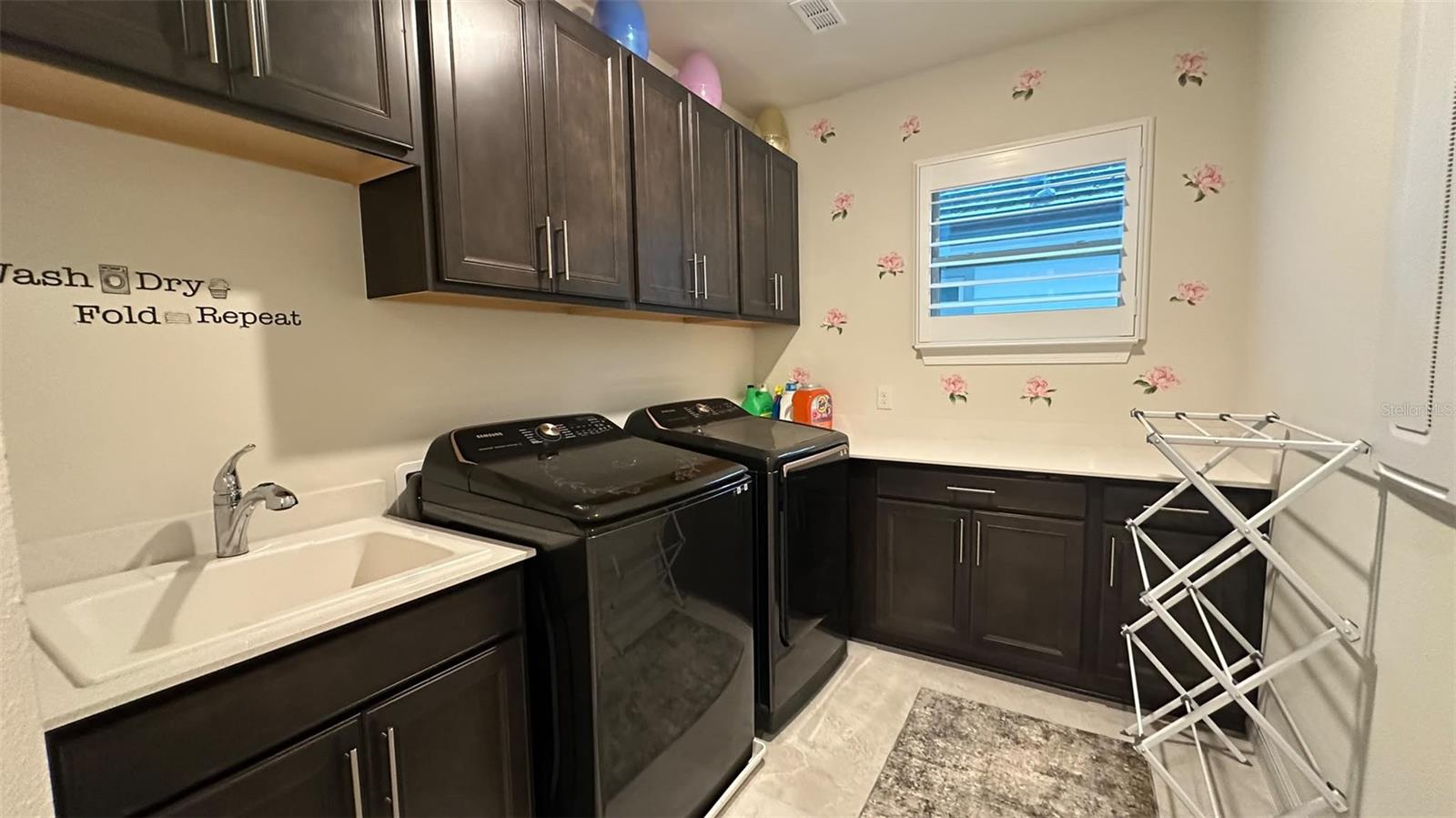 8083 Leaf Grove Cir Property Photo 13