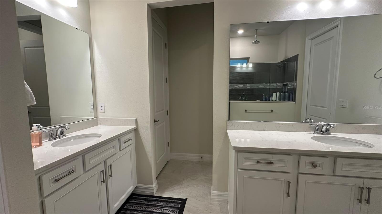 8083 Leaf Grove Cir Property Photo 38