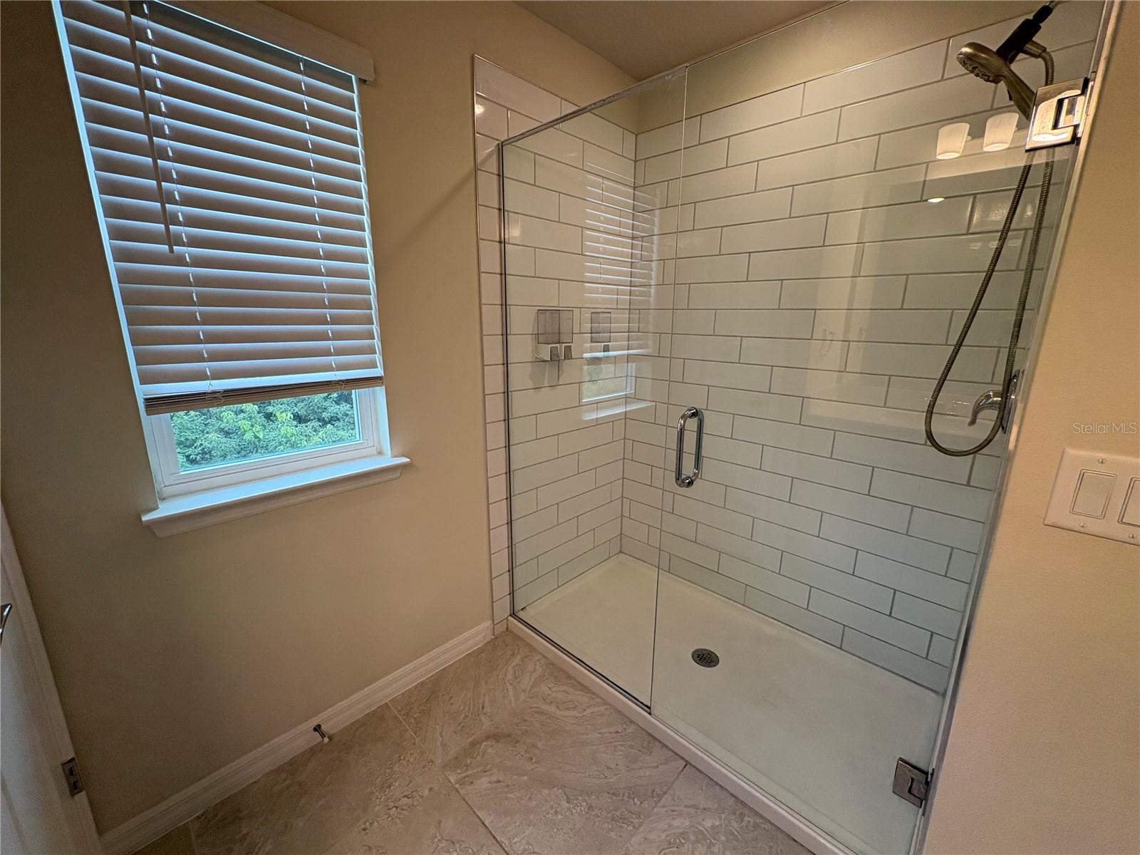 3606 Oceanic Cv Property Photo 27