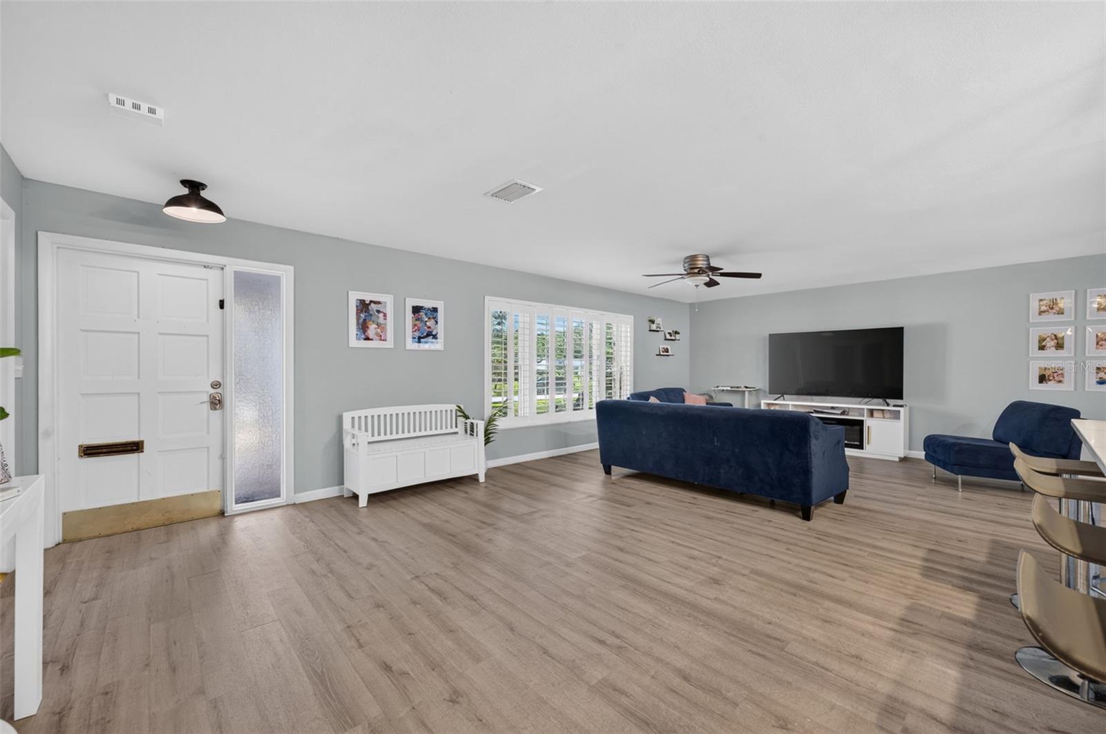 2211 King Richards Ct Property Photo 6