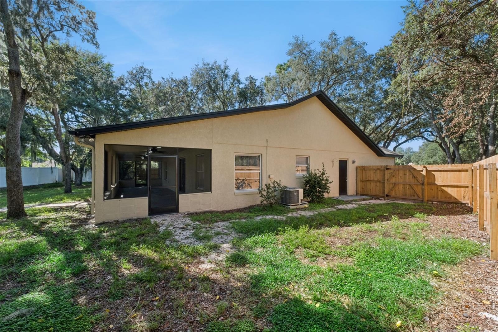 564 Chula Woods Ct Property Photo 30