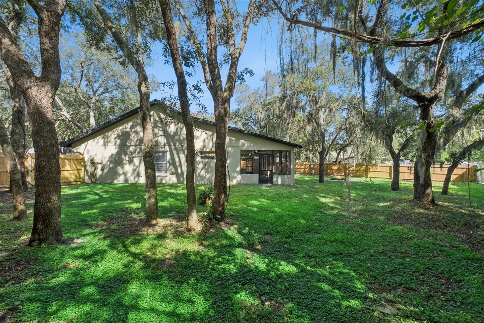 564 Chula Woods Ct Property Photo 32