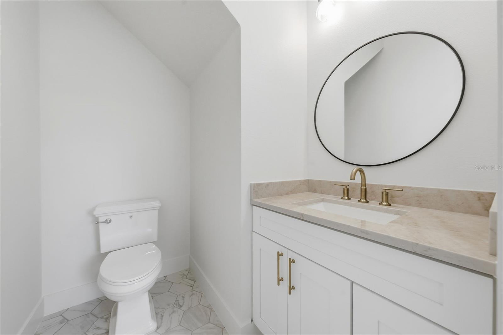 1510 Wilson Ave Property Photo 17