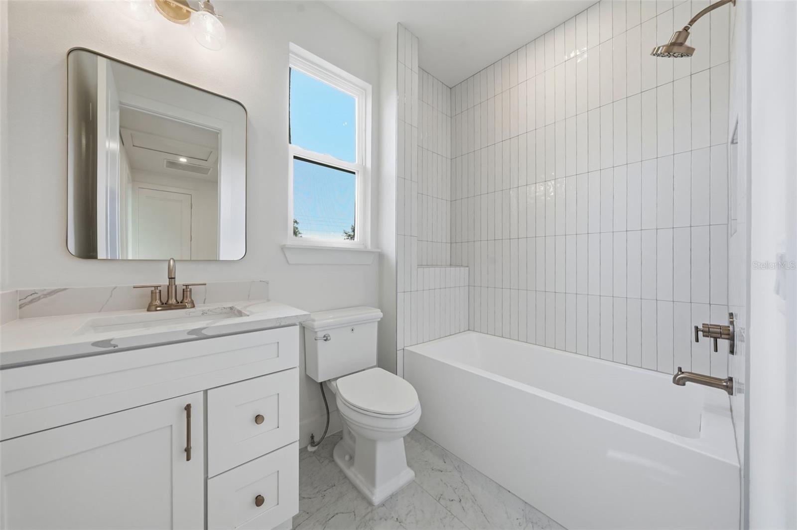 1510 Wilson Ave Property Photo 32