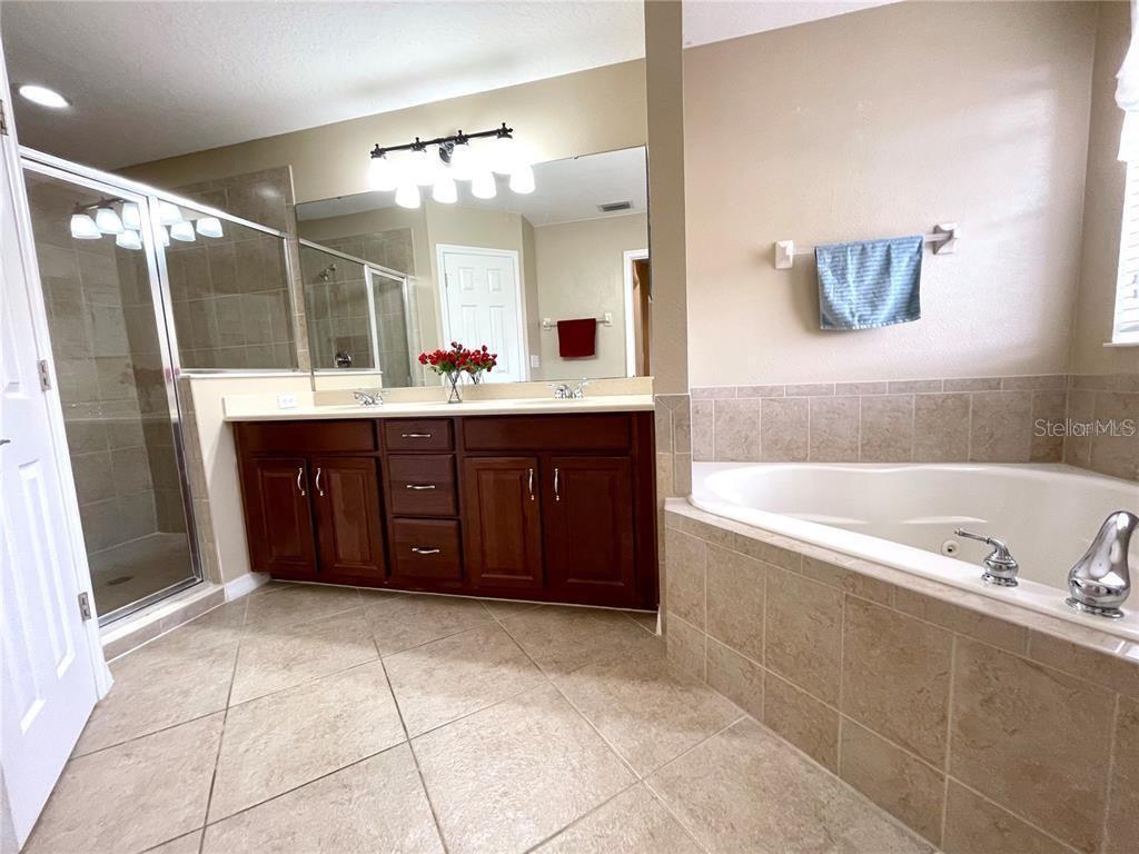 5083 Fiorella Ln Property Photo 13