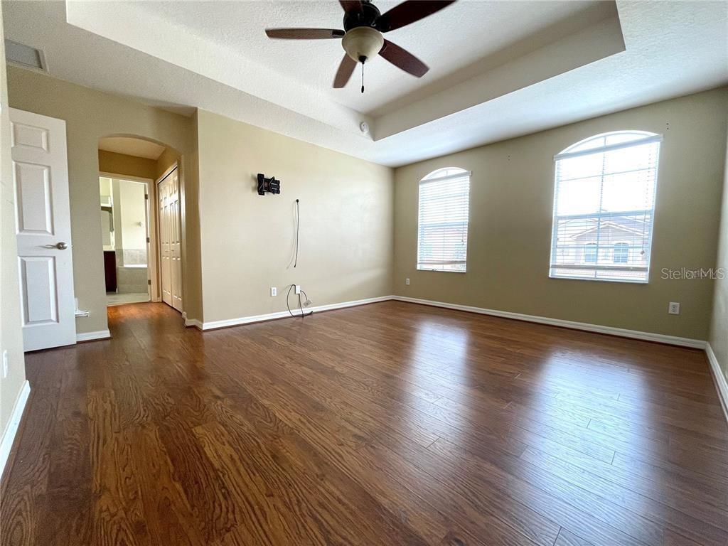 5083 Fiorella Ln Property Photo 14