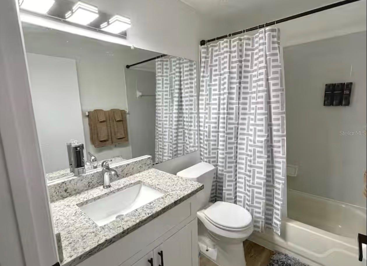 522 Rochester Loop Property Photo 17