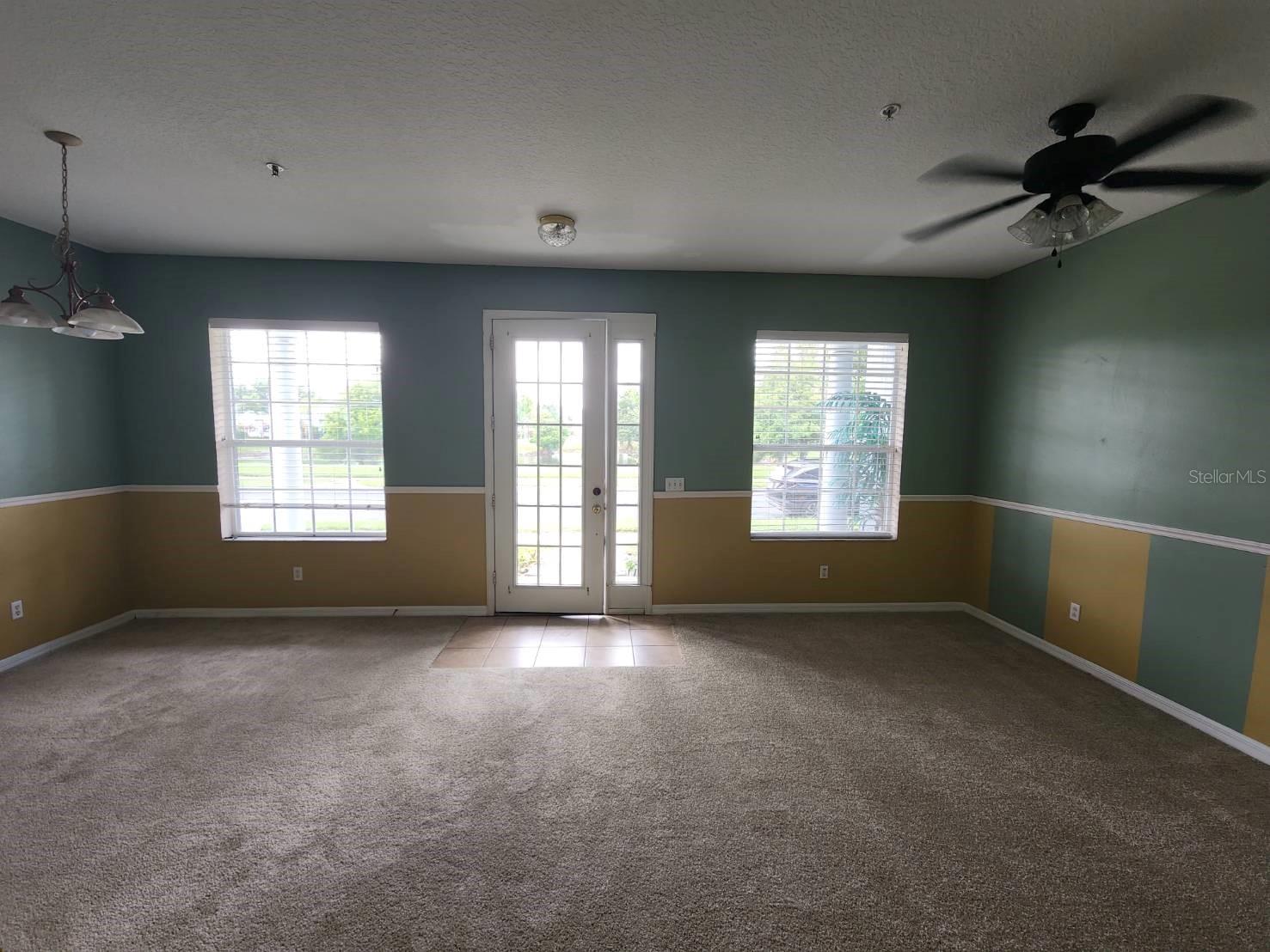 10156 Vickers Ridge Dr Property Photo 5