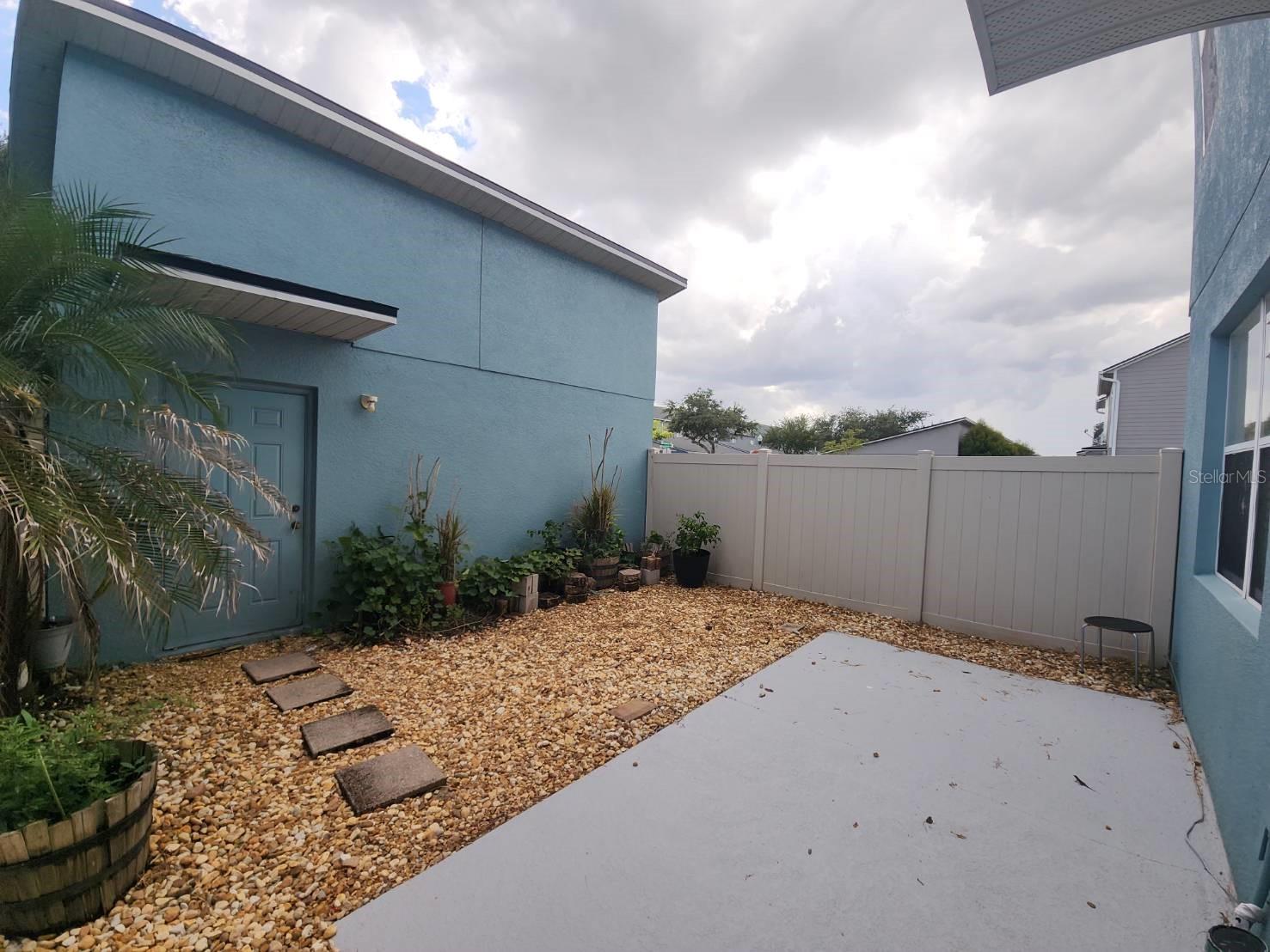 10156 Vickers Ridge Dr Property Photo 11