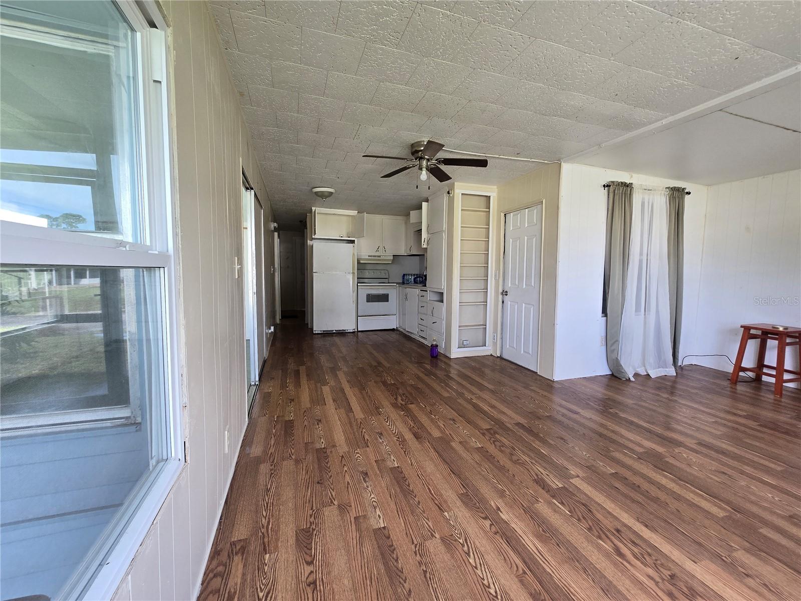 5414 Taylor Ave Property Photo 7