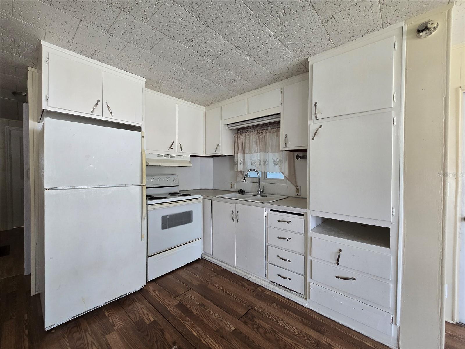 5414 Taylor Ave Property Photo 9