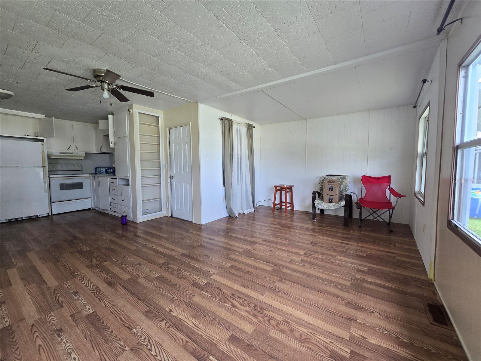 5414 Taylor Ave Property Photo 11