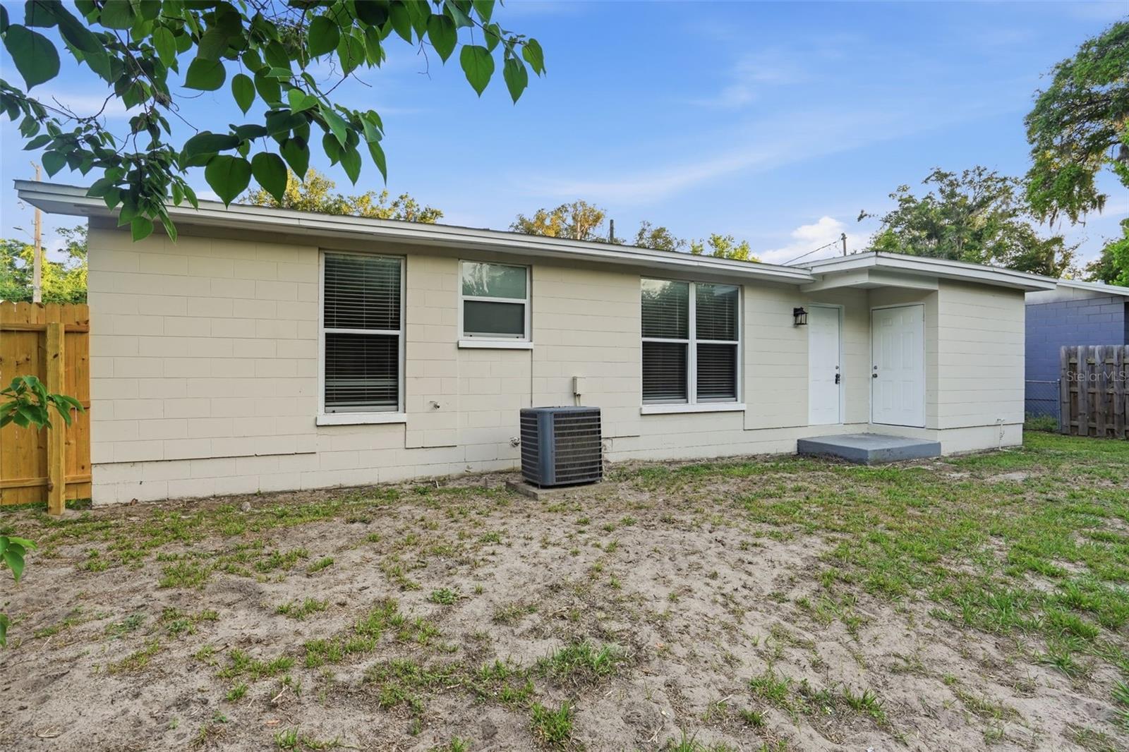 1514 Crest Ave Property Photo 22
