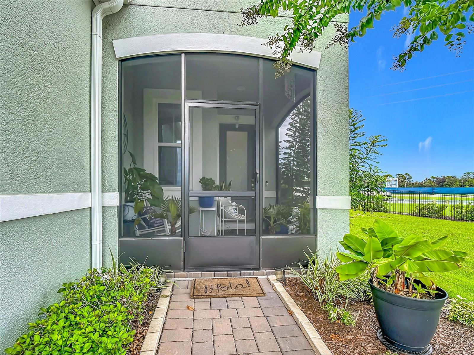 1987 Key Bay Trl Property Photo 3