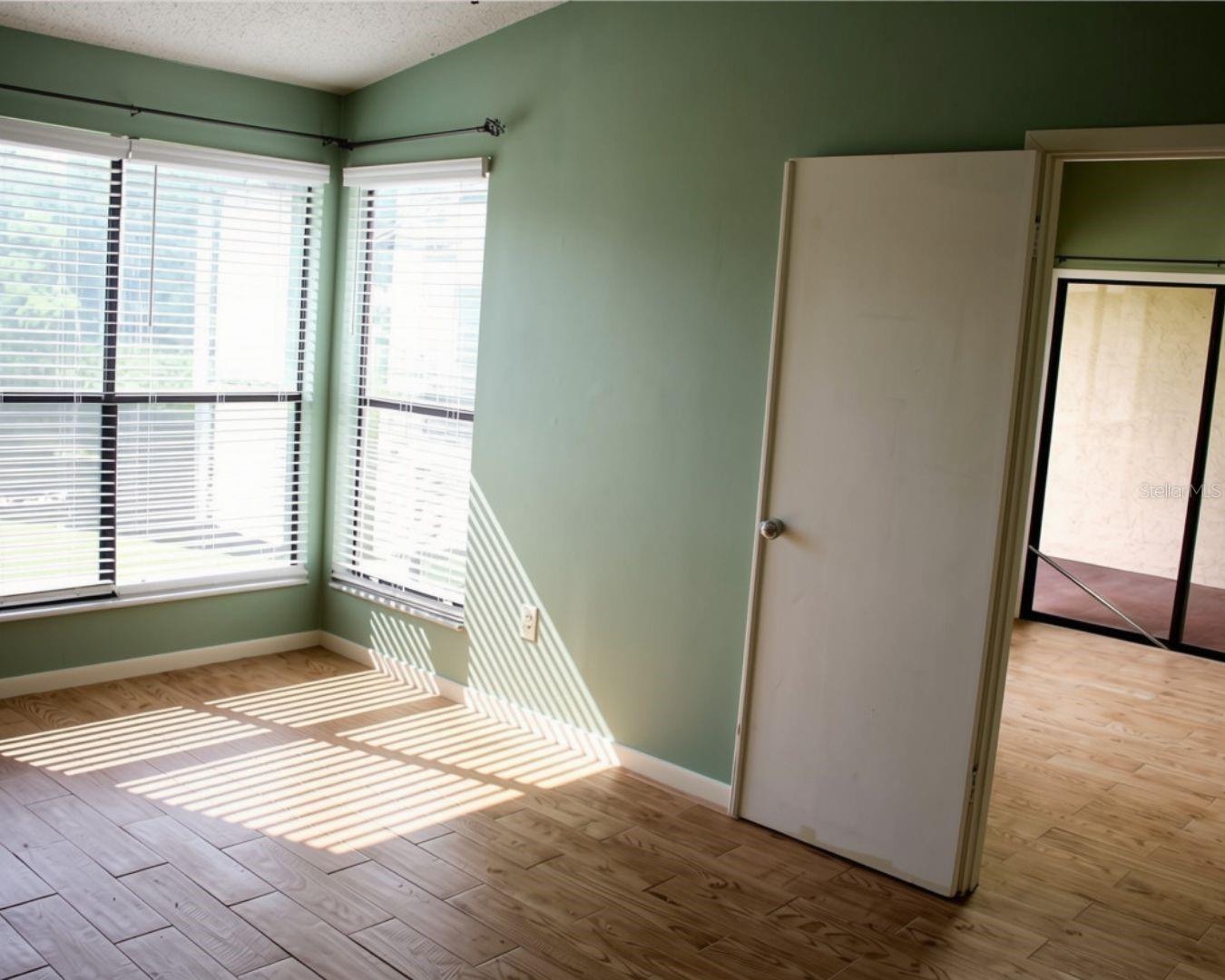 1340 Stearman Ct #14 Property Photo 6