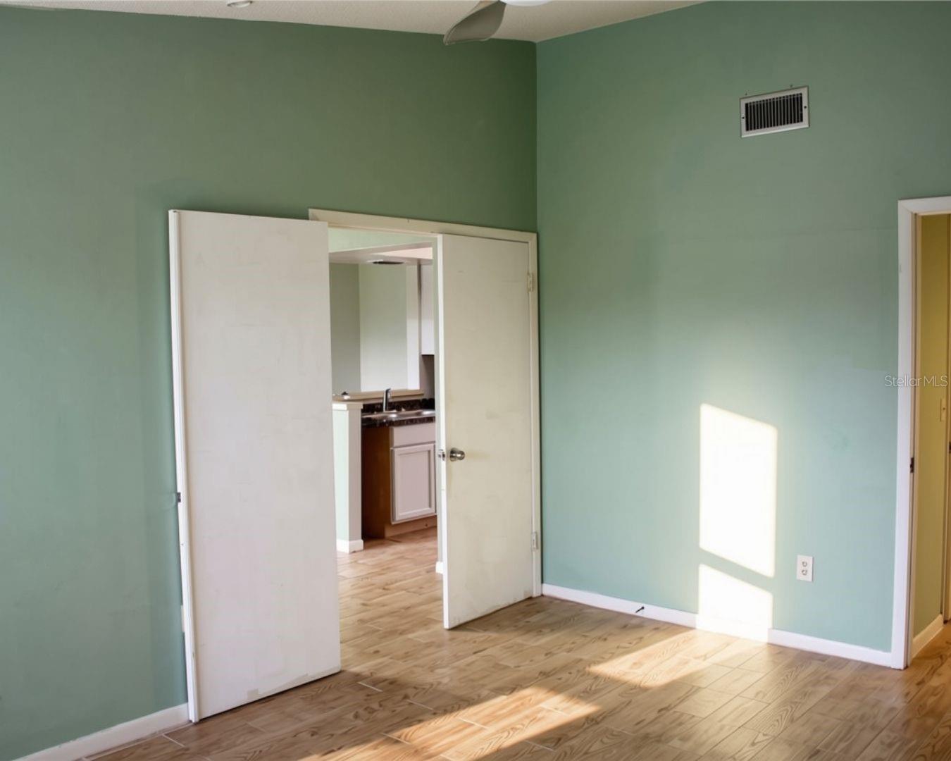 1340 Stearman Ct #14 Property Photo 12