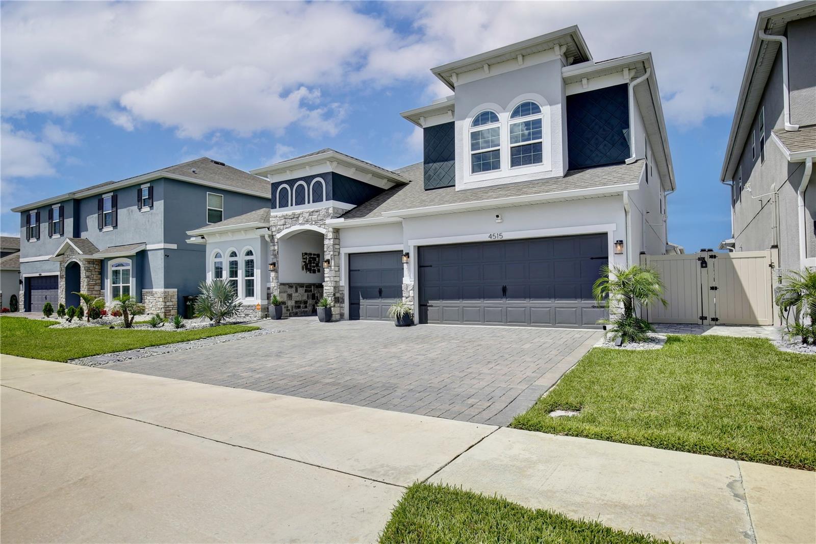4515 Lions Gate Ave Property Photo 4