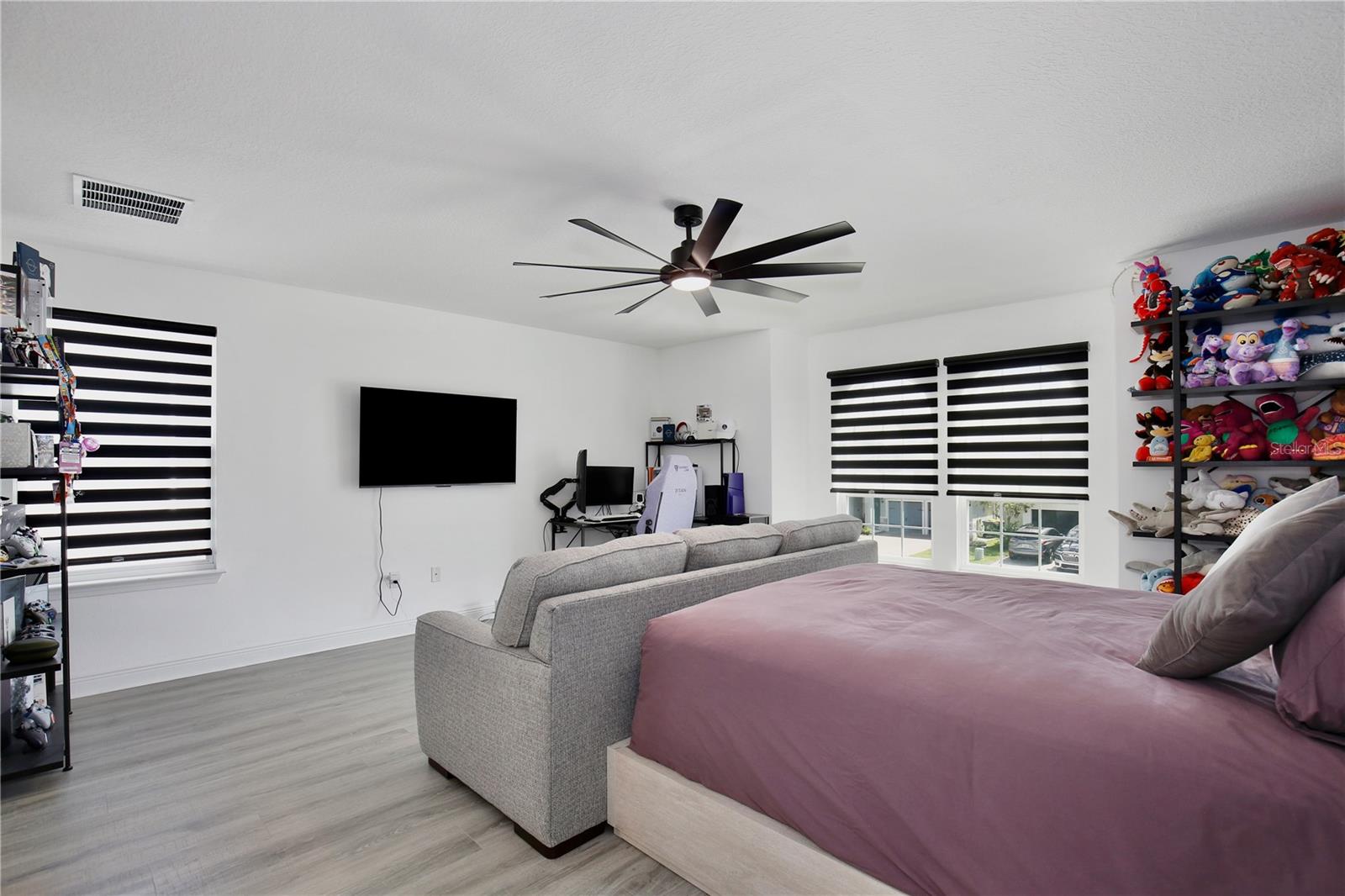 4515 Lions Gate Ave Property Photo 37