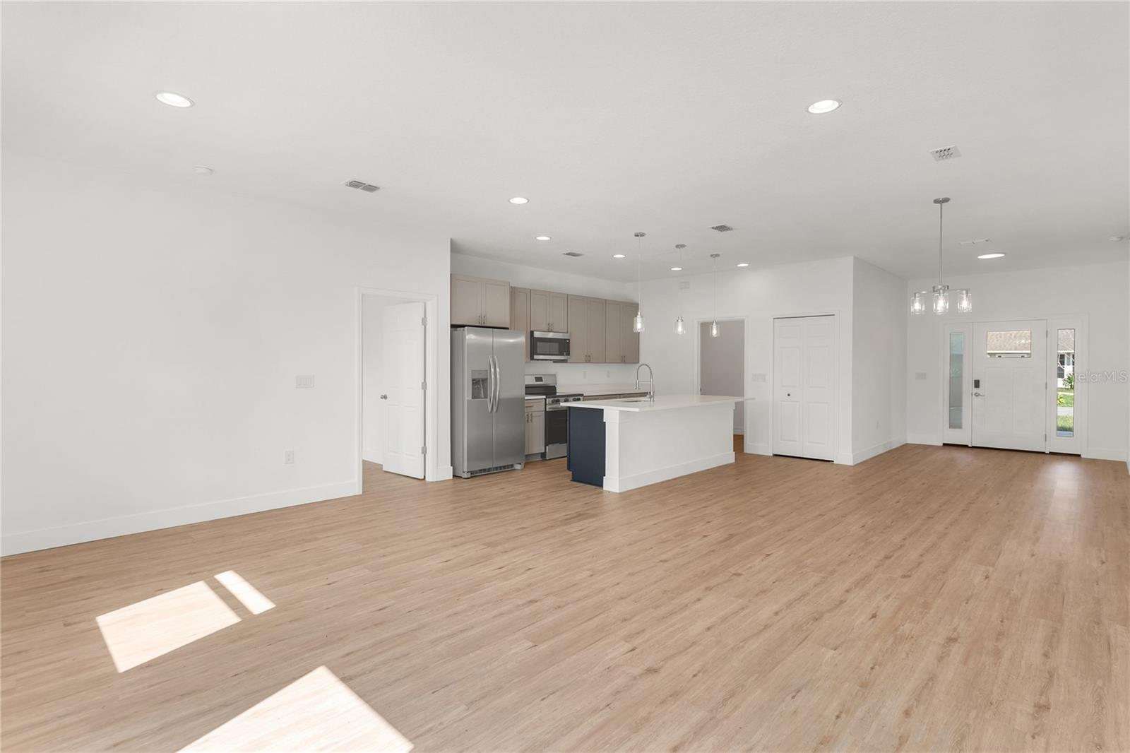 490 Carolina Ave Nw Property Photo 8