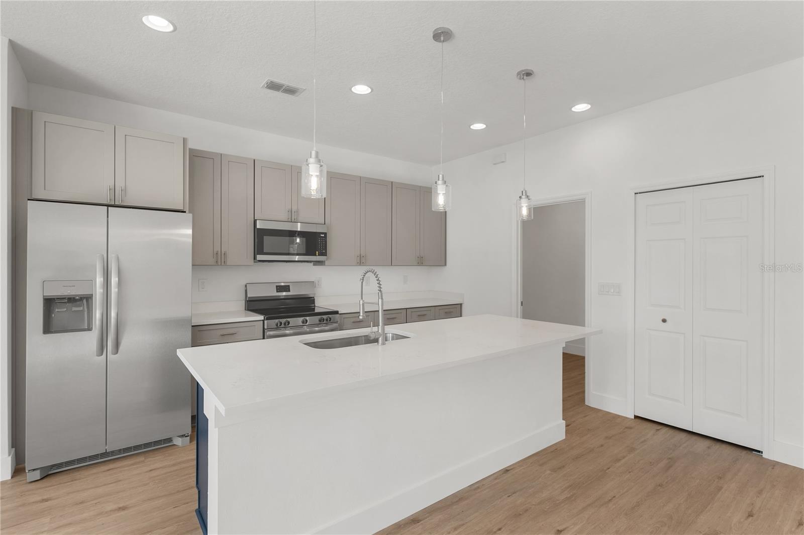 490 Carolina Ave Nw Property Photo 11