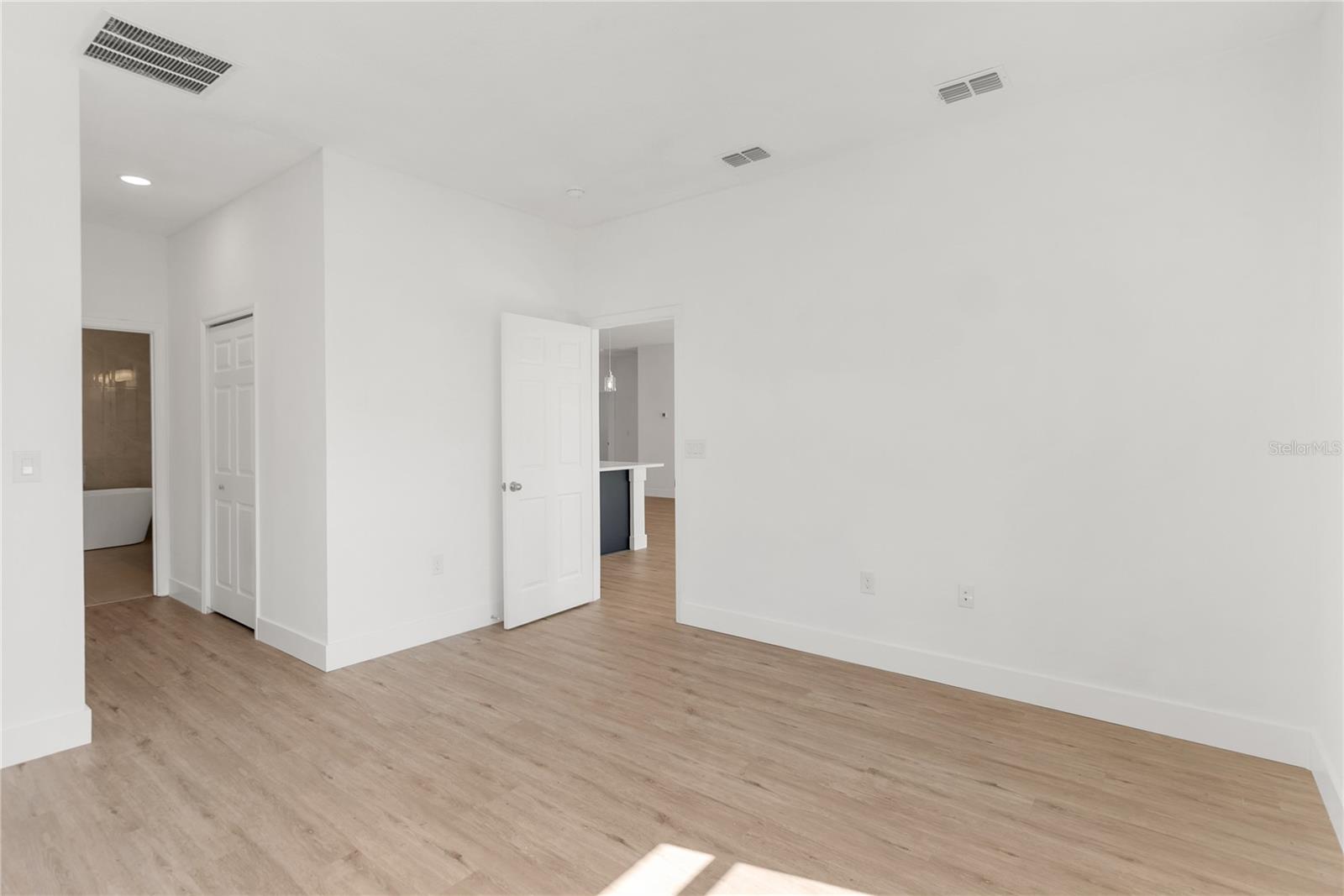 490 Carolina Ave Nw Property Photo 18