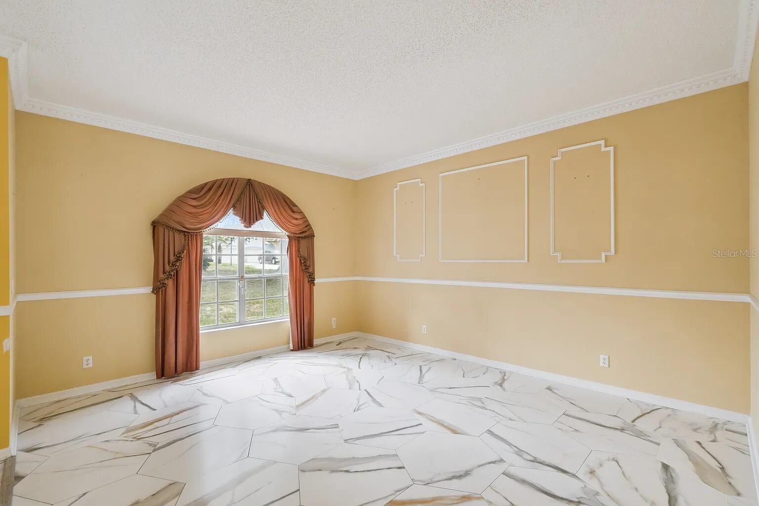 6415 Abbeydale Ct Property Photo 11