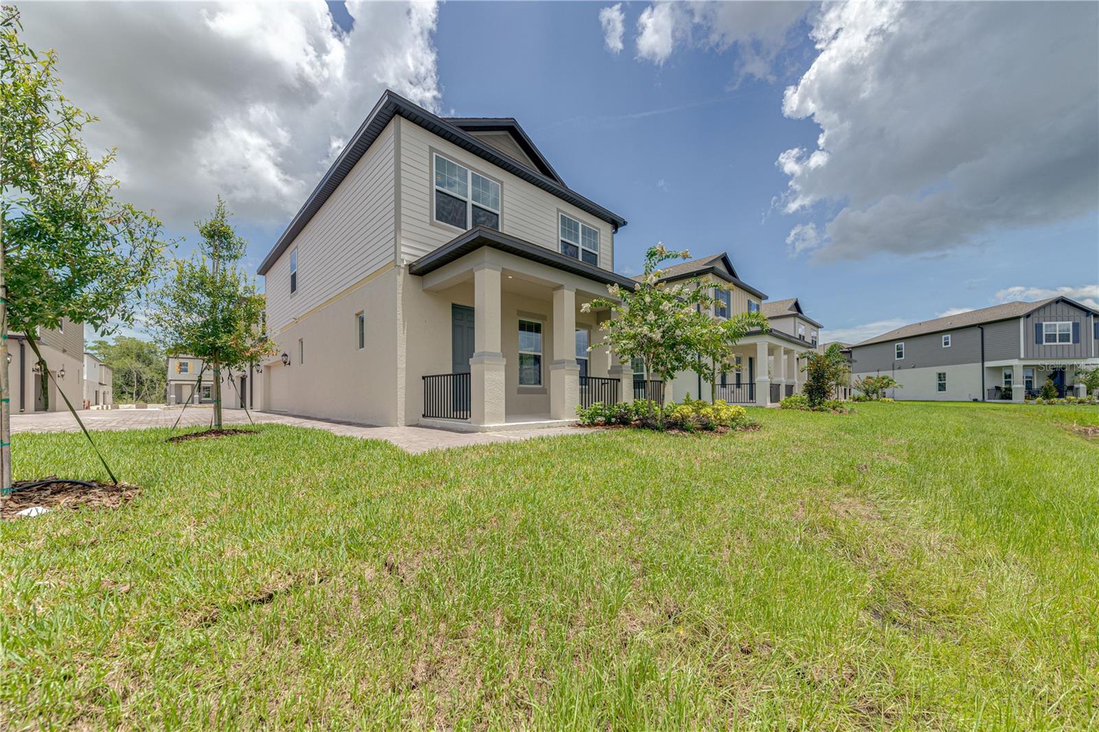 524 VENETIAN PALMS BLVD