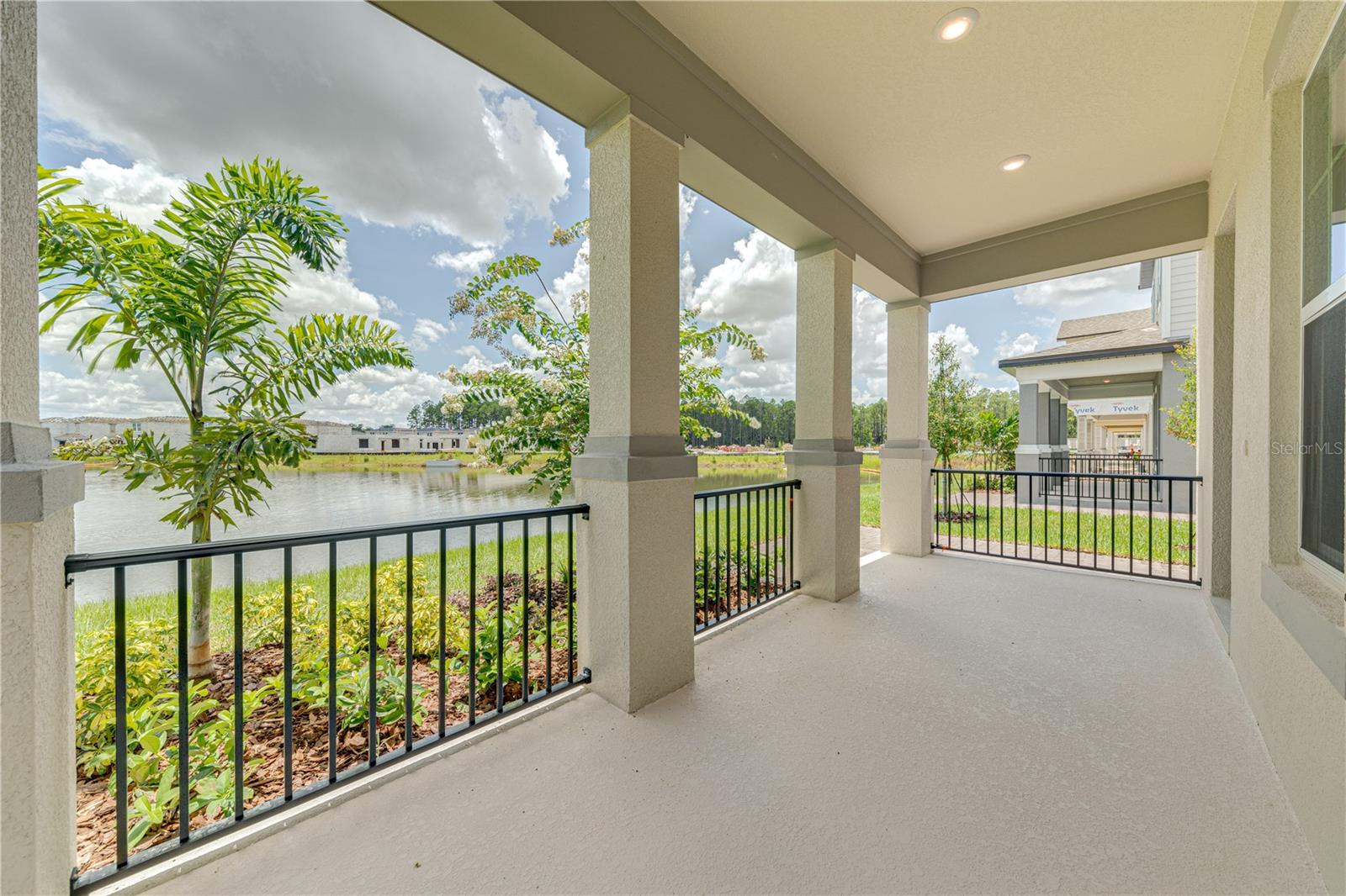 524 Venetian Palms Blvd Property Photo 5