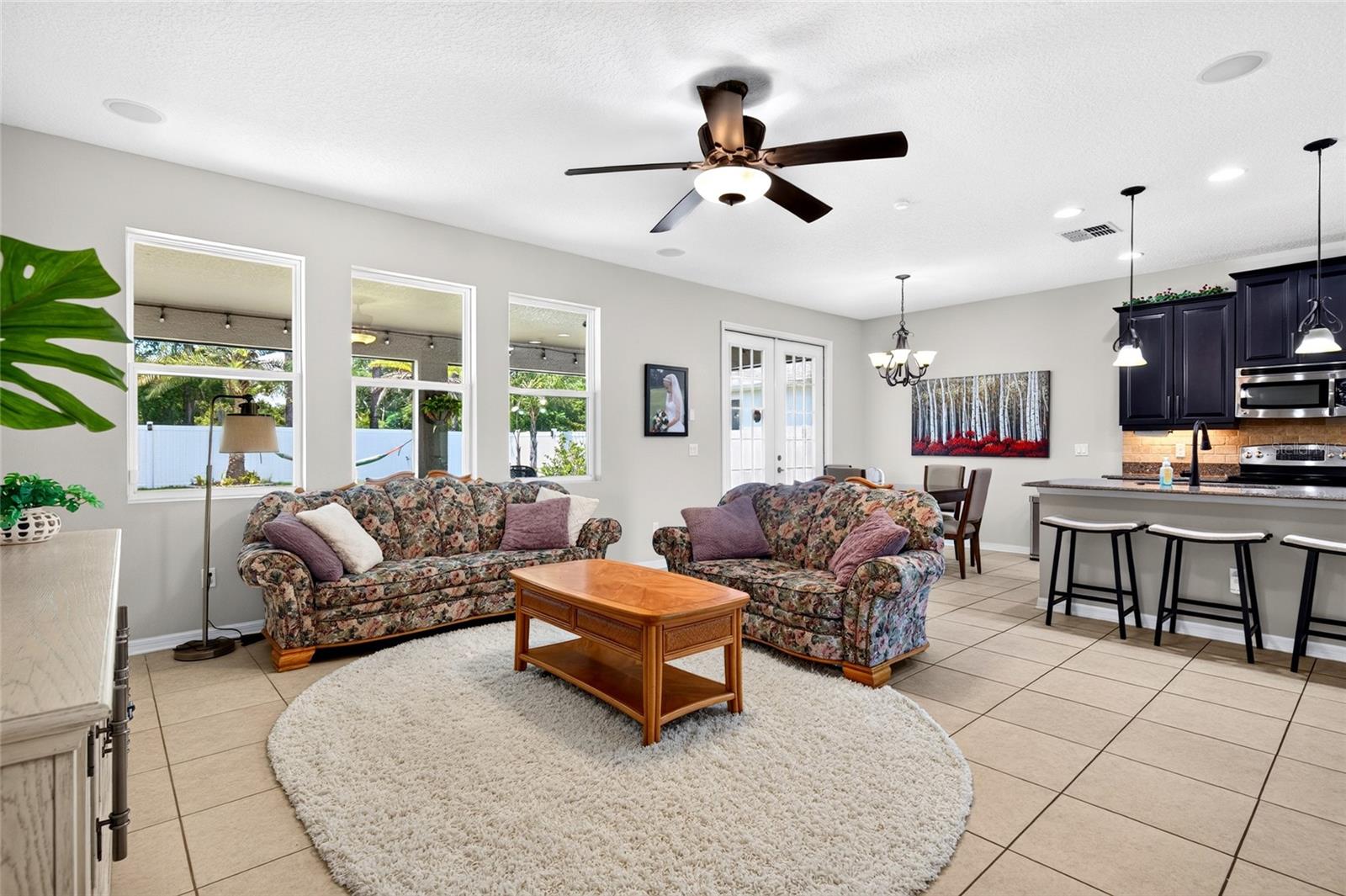 2586 Plumadore Dr Property Photo 8
