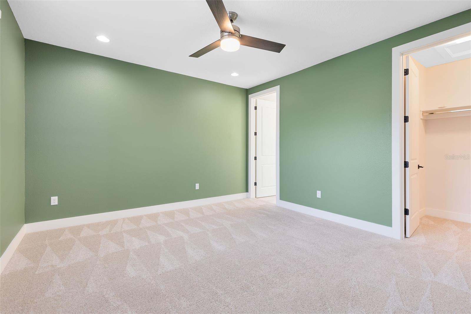 2315 Depauw Ave Property Photo 22