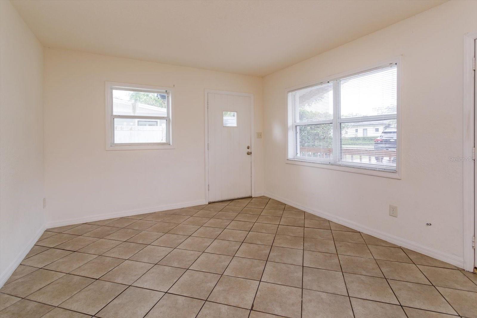 1592 Arbor Park Dr Property Photo 15