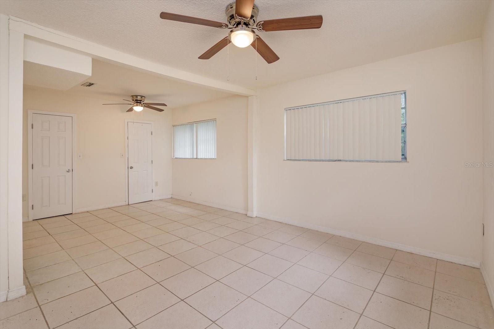 1592 Arbor Park Dr Property Photo 17