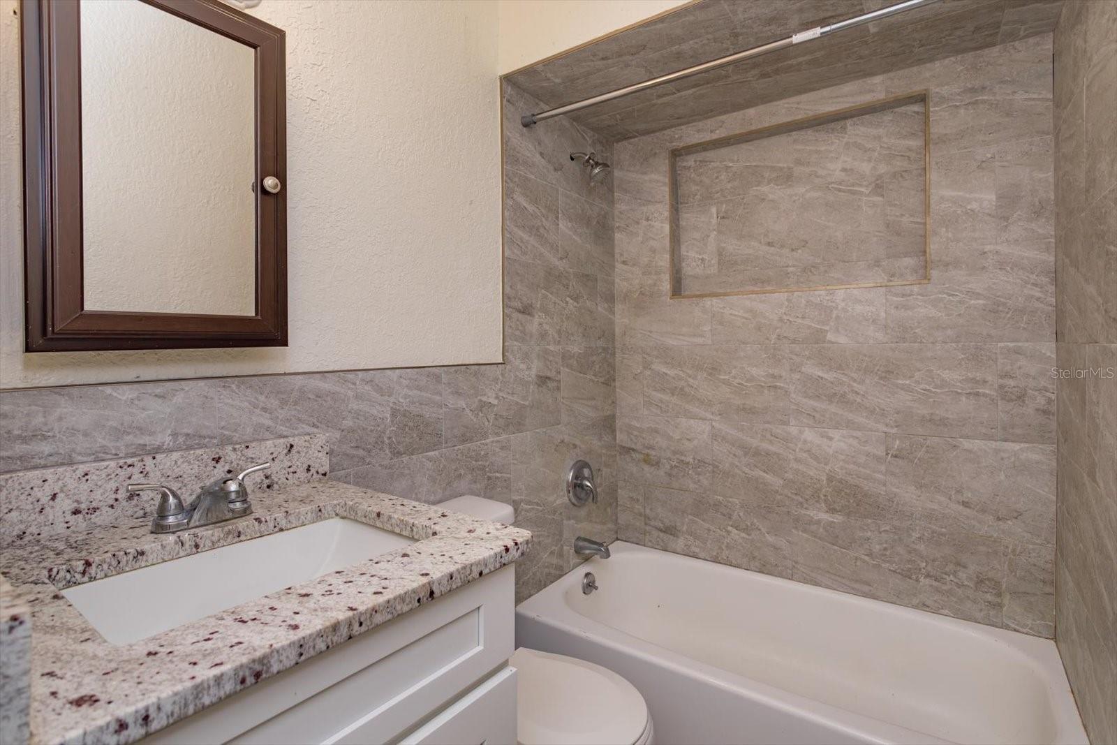 1592 Arbor Park Dr Property Photo 18