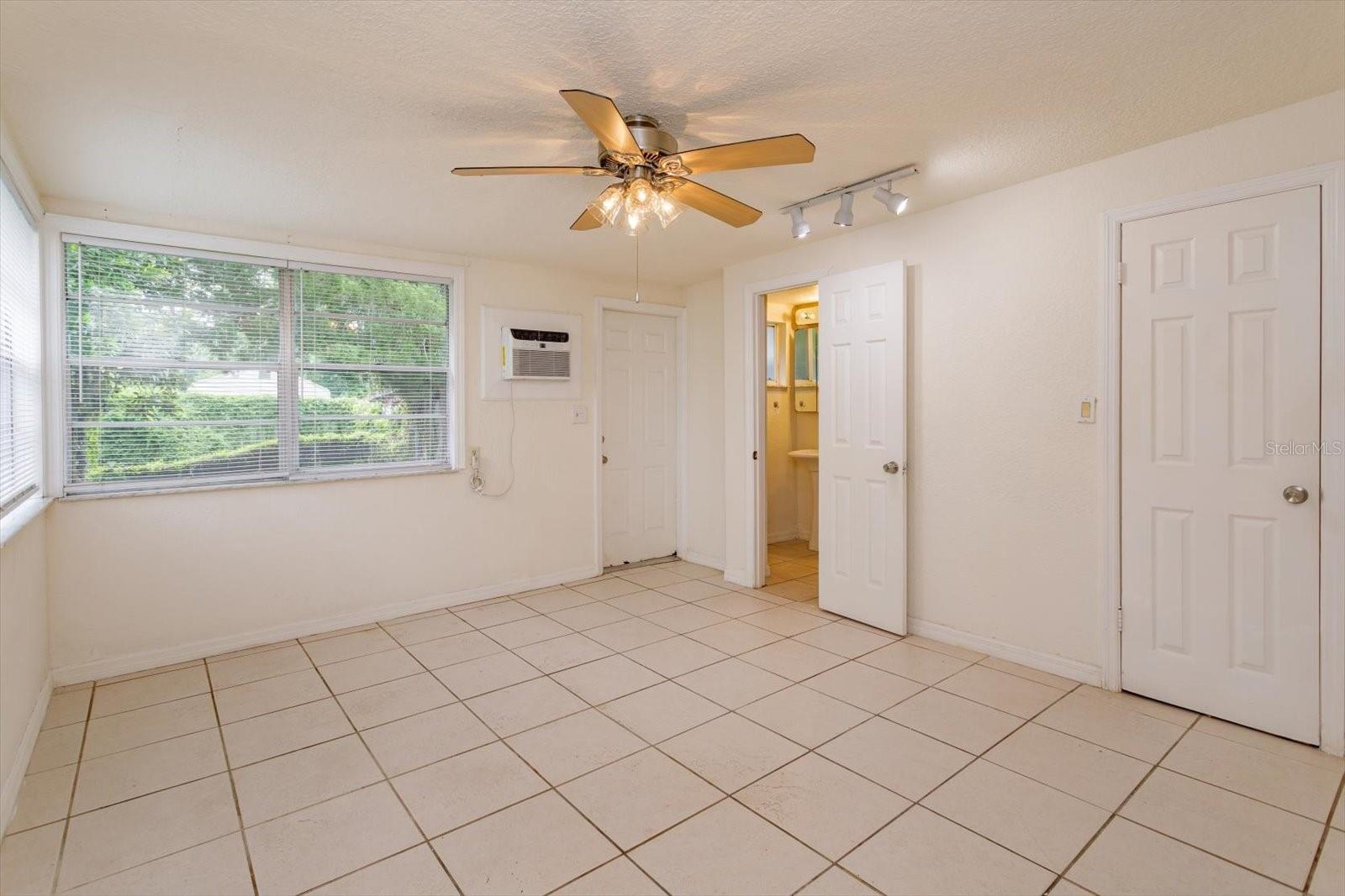 1592 Arbor Park Dr Property Photo 21