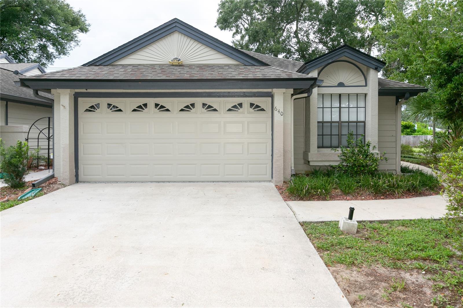 640 Elm Creek Ct Property Photo 1