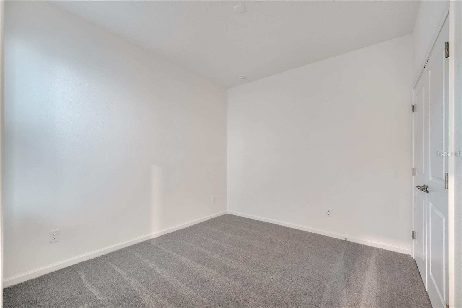 2272 Sirena Ln Property Photo 5