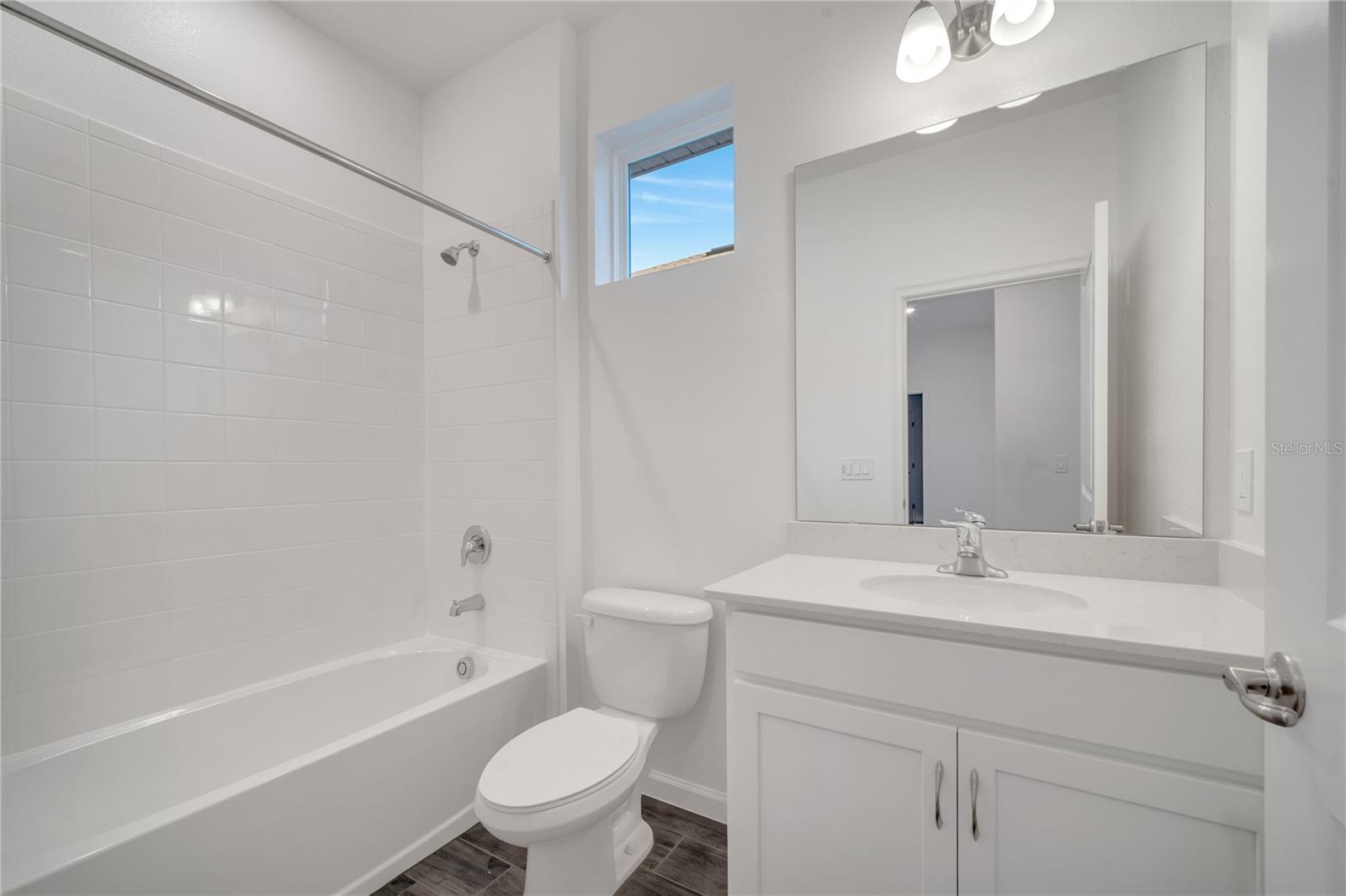 2272 Sirena Ln Property Photo 9